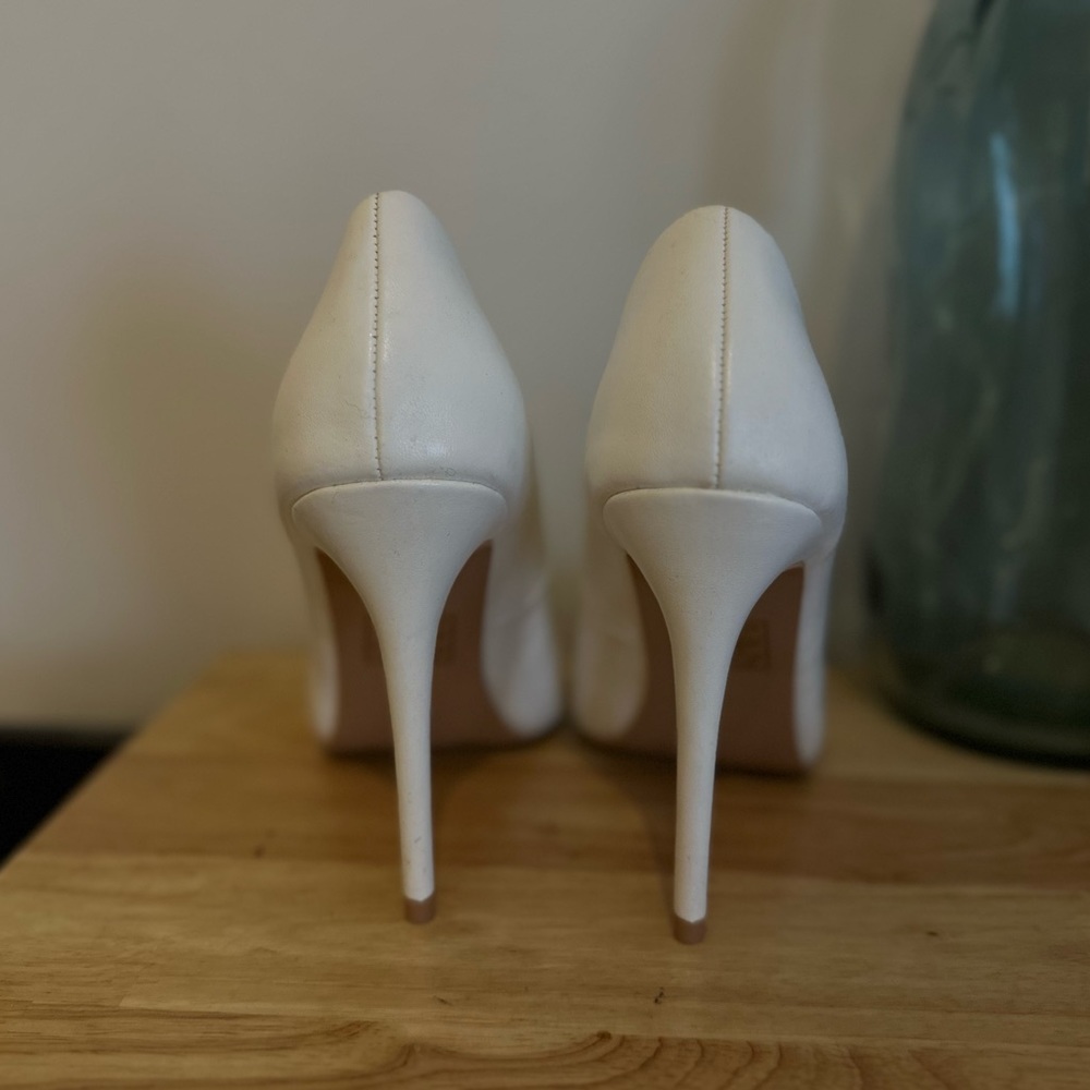 White Pumps - image 4